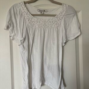 White tee floral top